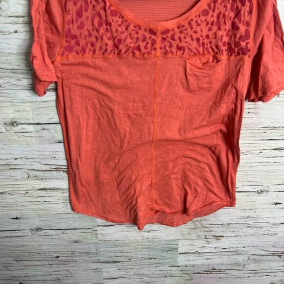 Lululemon Runaway Tee orange pocket striped cheetah size 6 - Picture 2 of 10